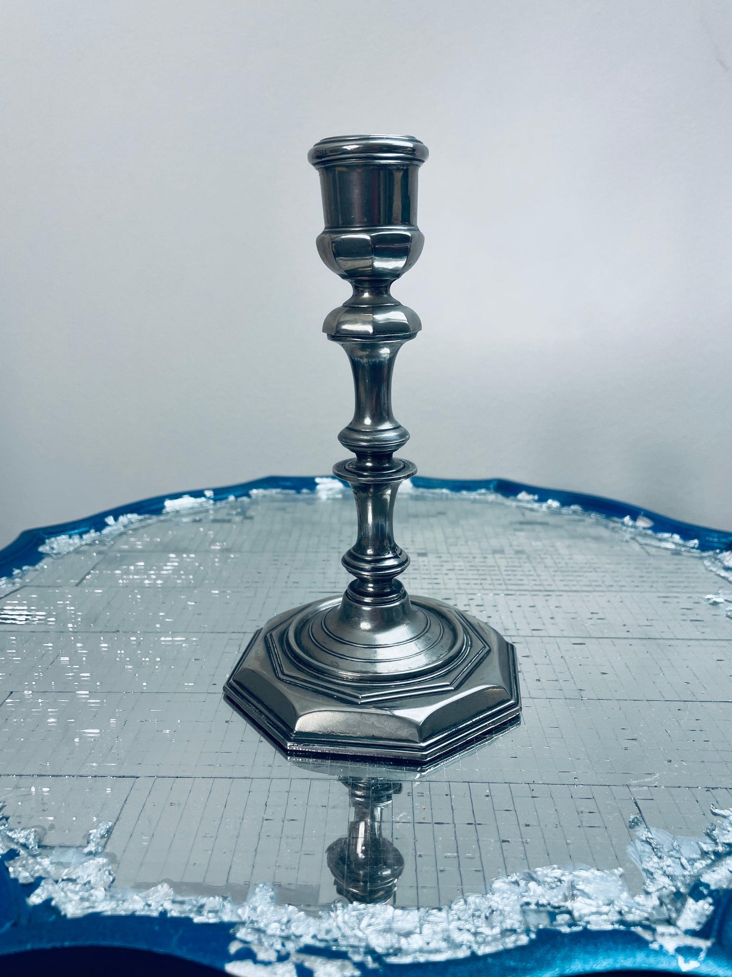 Bougeoir ancien plaqué argent Grenadier made in England - Les Ateliers de Minnie Valentine