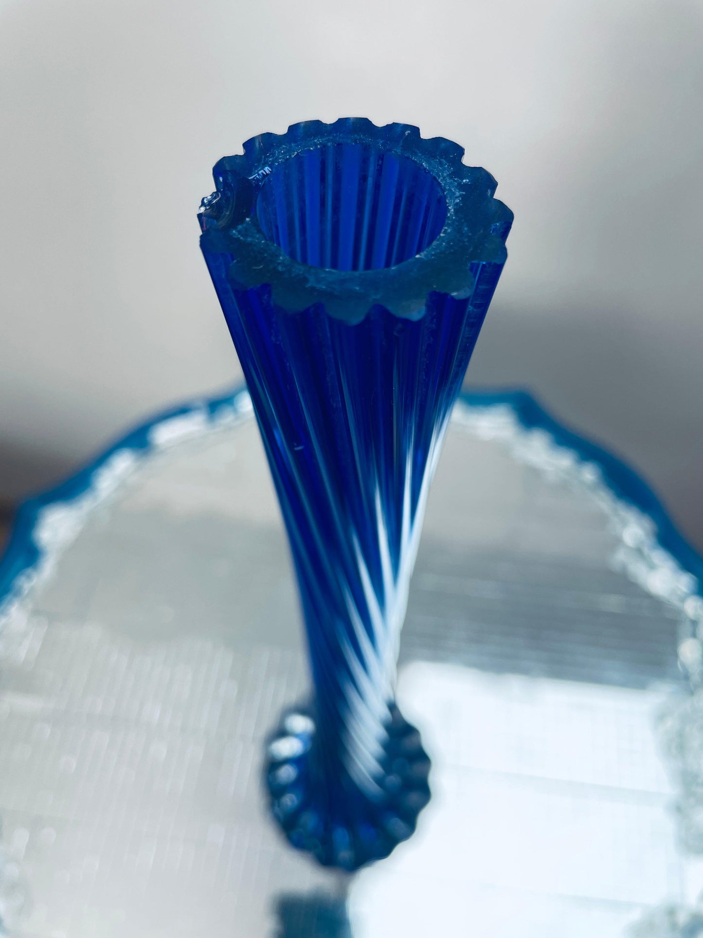 Trio de vases soliflores vintage bleus à spirales - Les Ateliers de Minnie Valentine