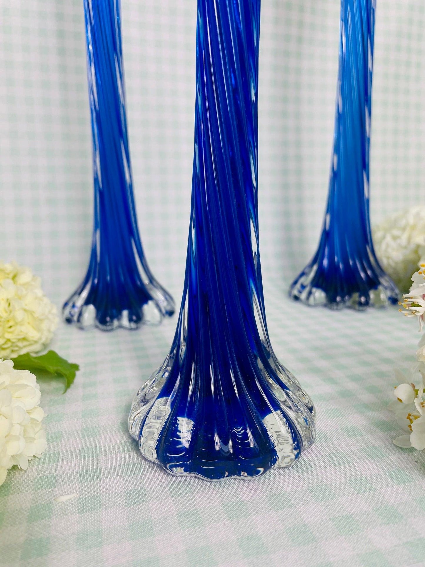 Trio de vases soliflores vintage bleus à spirales - Les Ateliers de Minnie Valentine
