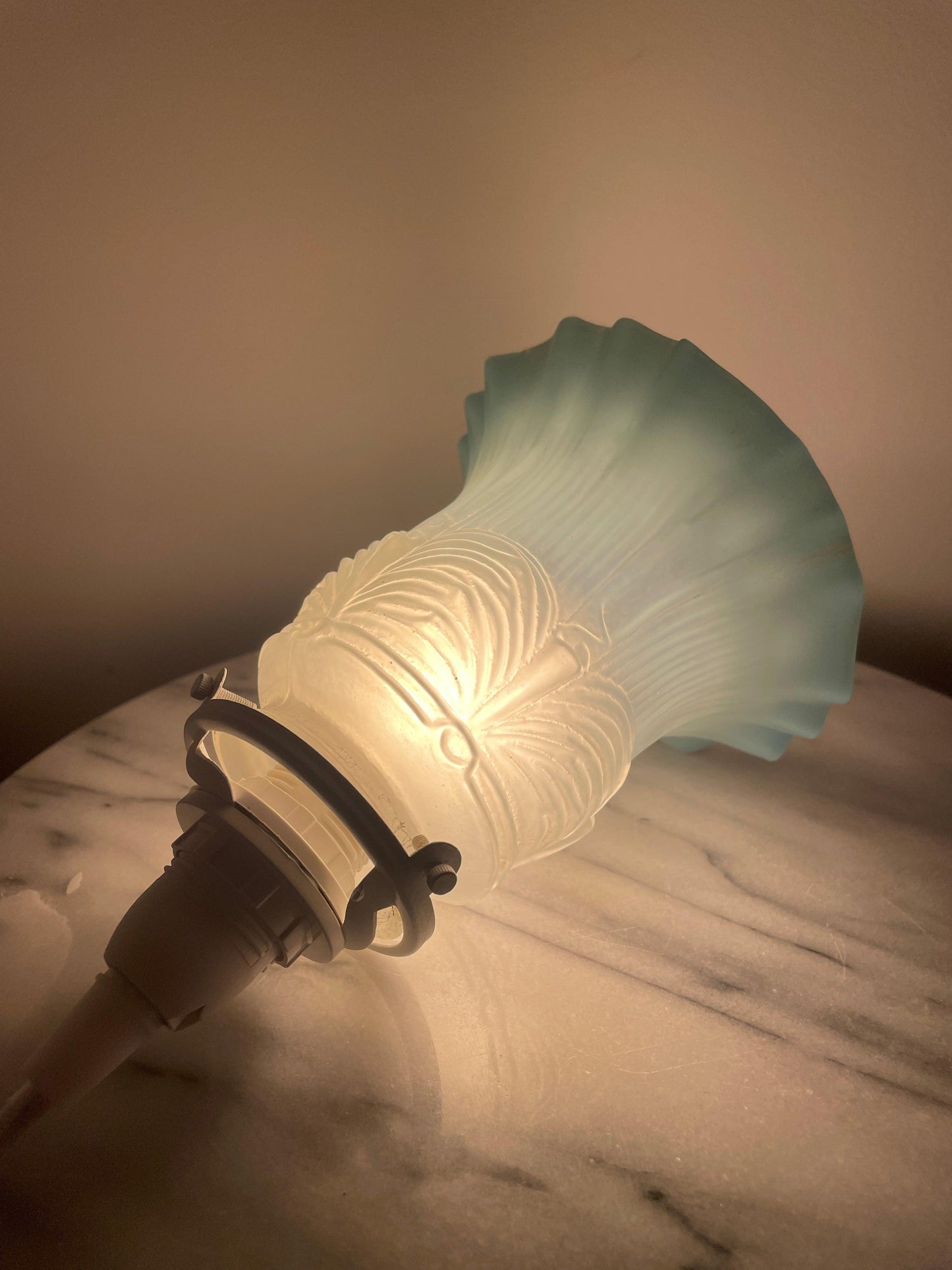 Baladeuse upcyclée théâtre - Les Ateliers de Minnie Valentine