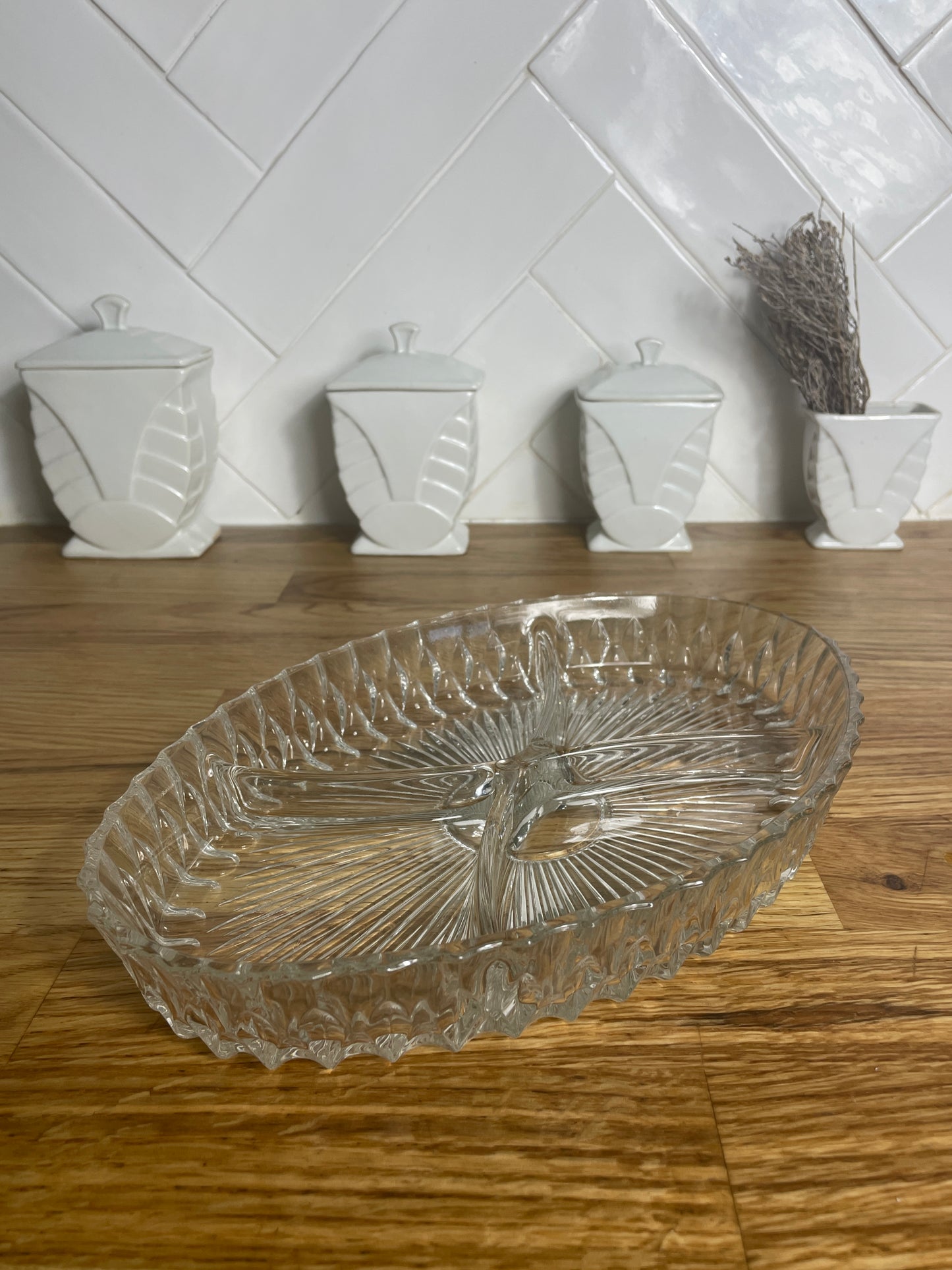Plateau apéritif vintage en cristal à motif géométrique - Les Ateliers de Minnie Valentine