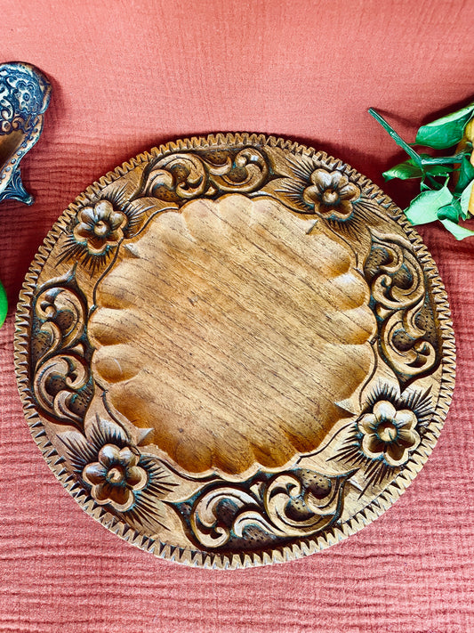 Dessous de plat en bois à fleurs