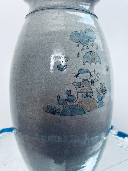 Vase artisanal gris en grès avec illustration enfant - Les Ateliers de Minnie Valentine