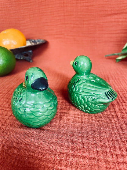 Salière et poivrière canards verts